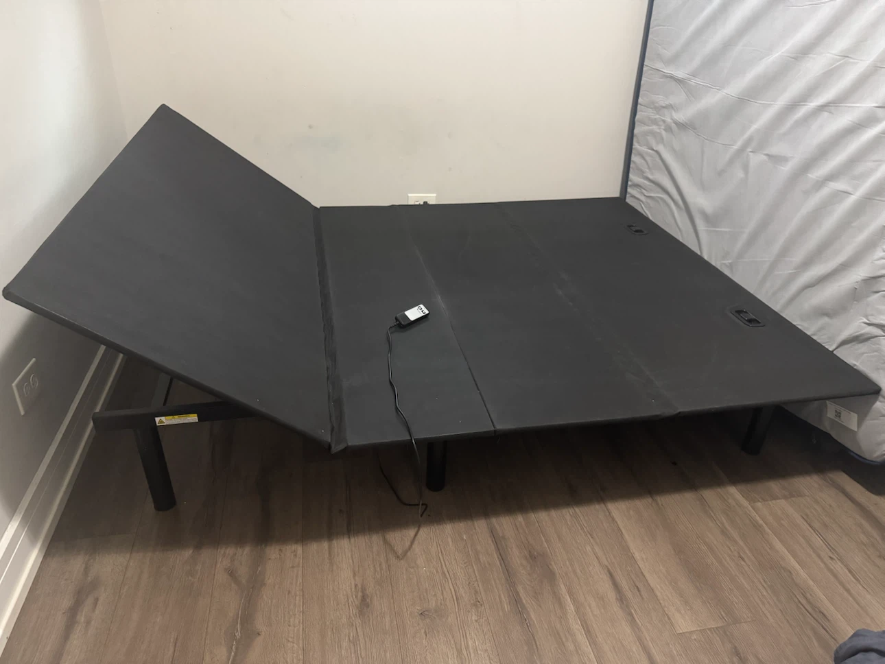 Queen Adjustable Bed Base