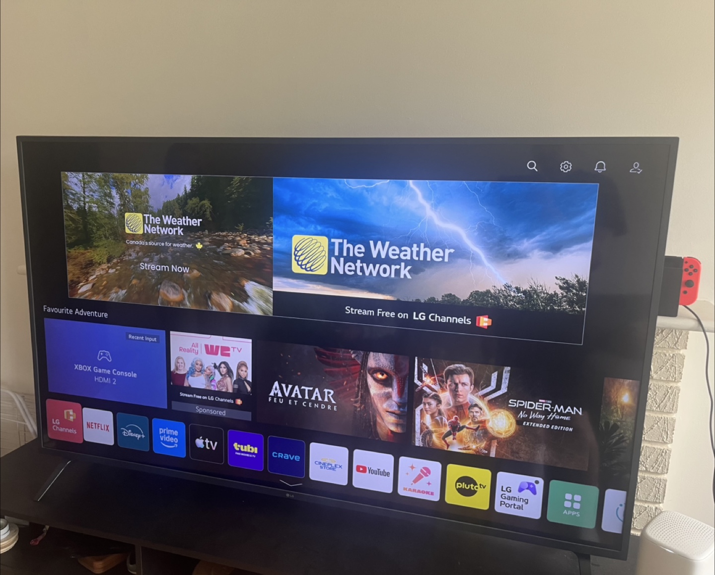 LG 65" 4K UHD HDR LED Smart TV