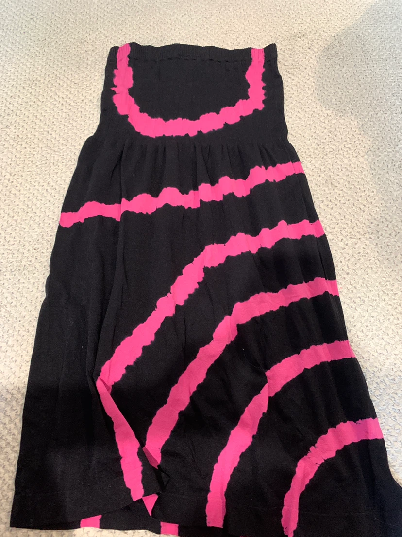 Venus Black & Pink Strapless Dress - One Size