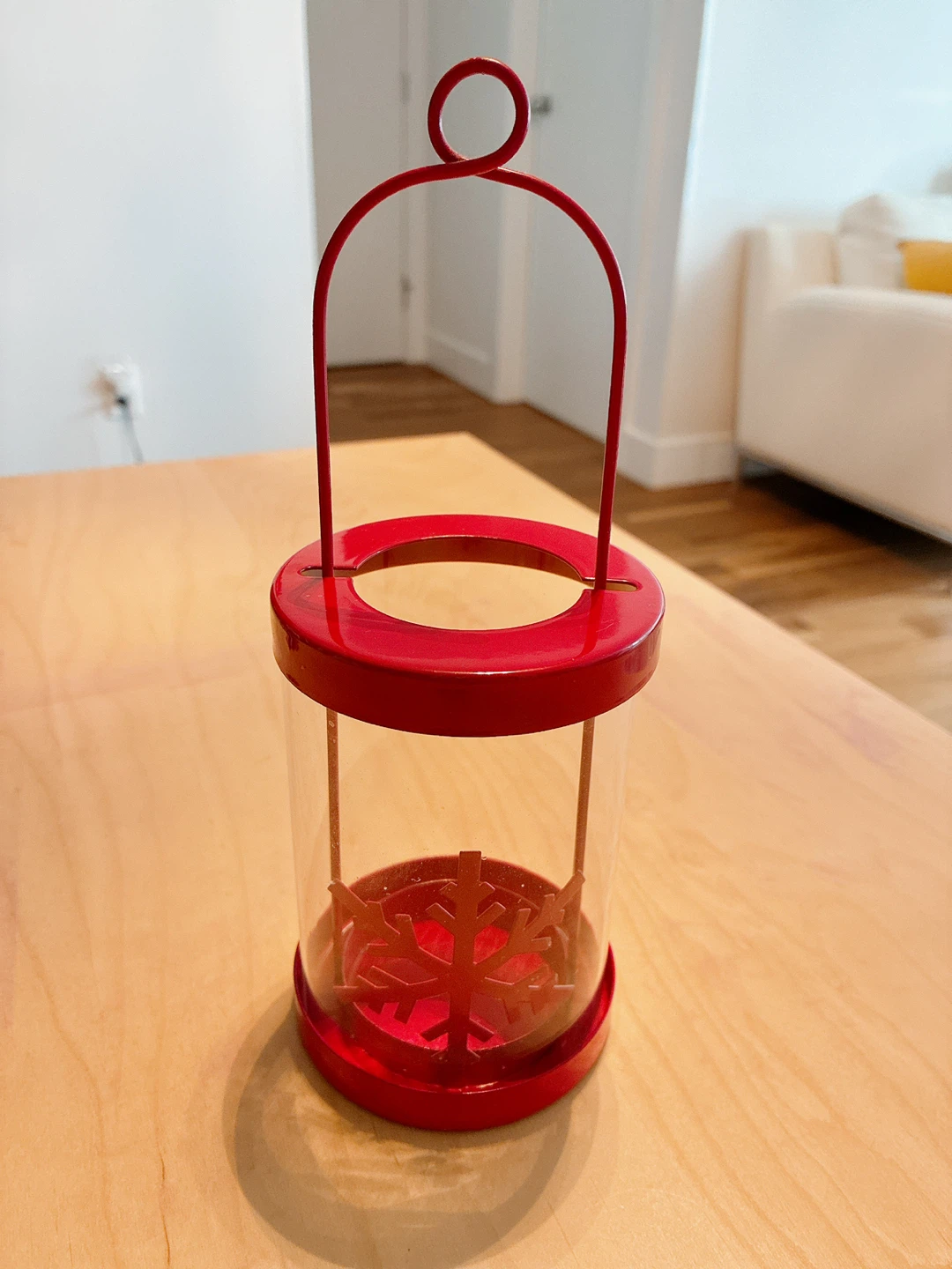 Red Metal Christmas Lantern/Candle Holder