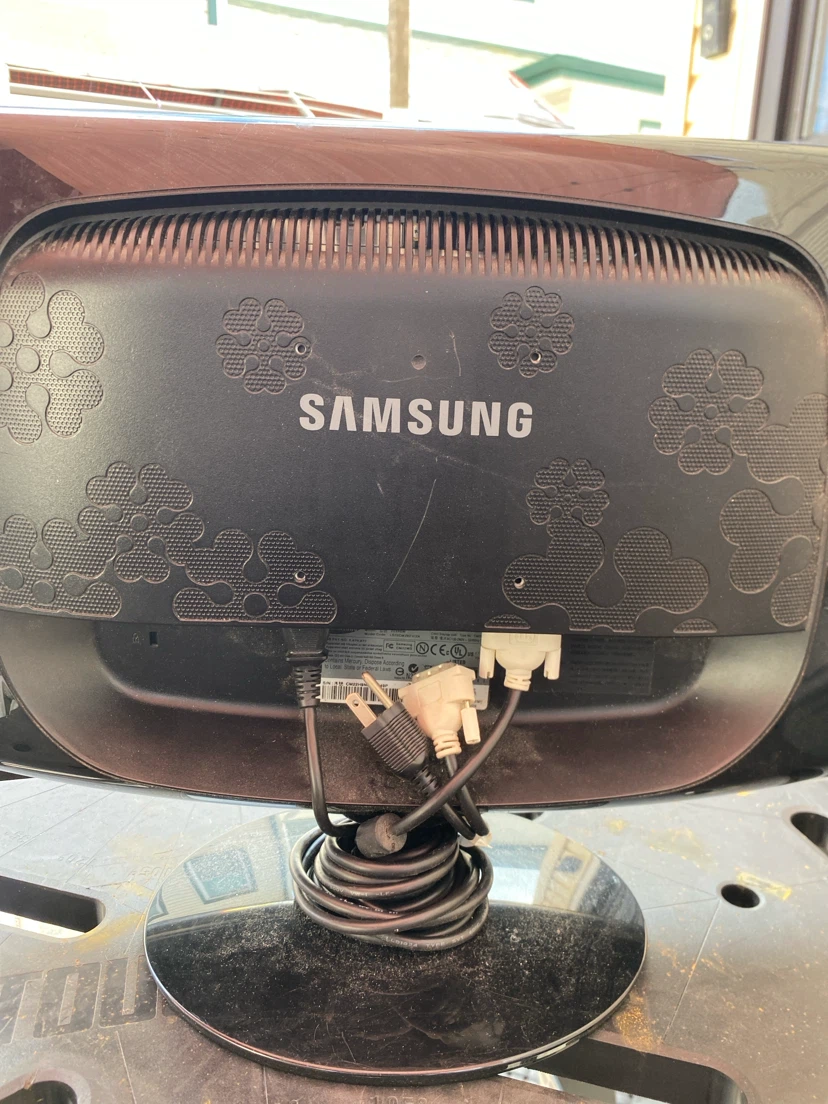 Samsung Monitor - photo 3