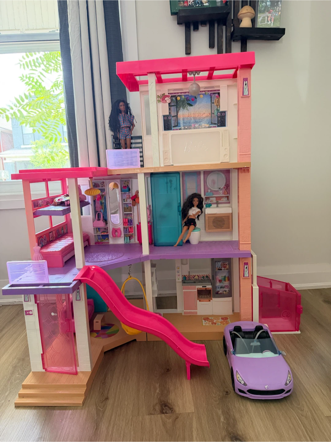 ✨ Barbie Dreamhouse Playset + Barbie Car – Great Condition! ✨ - photo 3