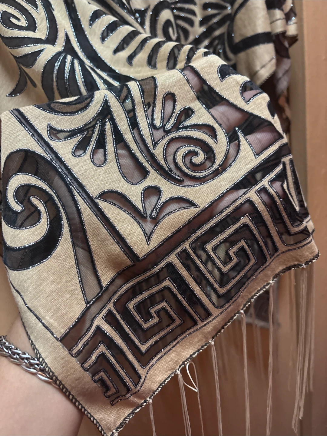 Beautiful Unique  Beige and Black Print Poncho with Fringe - photo 5