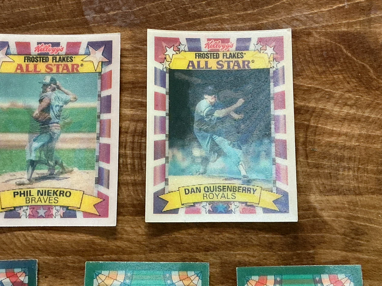 2 Kellogg’s Frosted Flakes & 3 Score Magic Motion Baseball Cards - photo 3