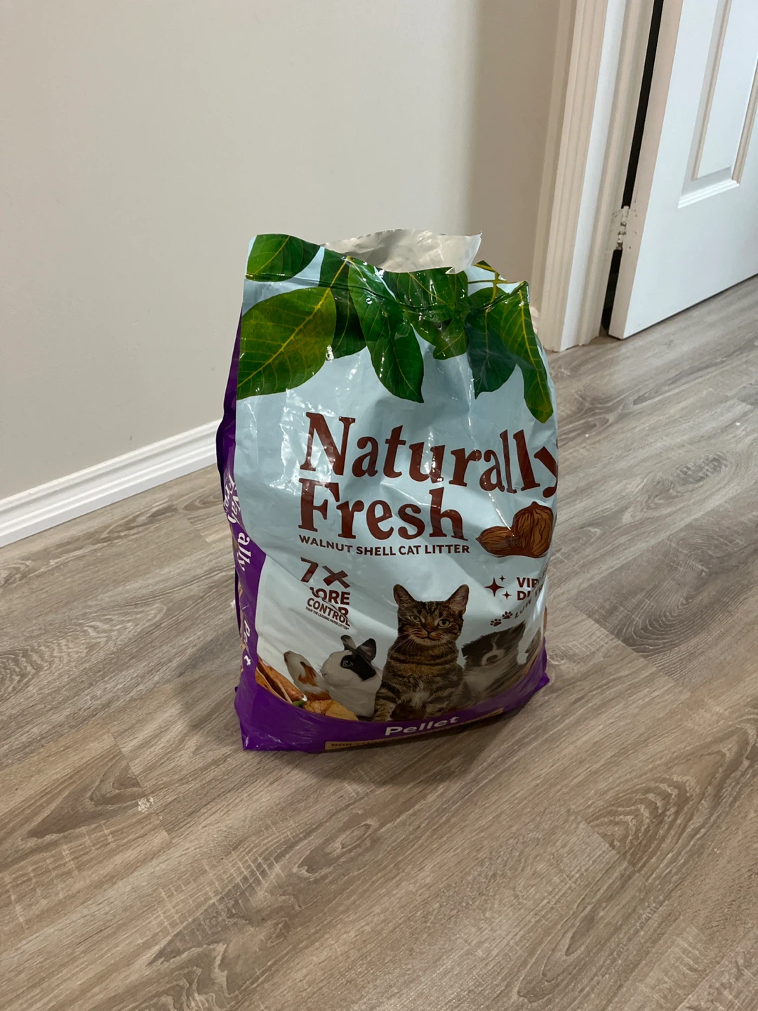 Naturally Fresh Walnut Shell Pellet Cat Litter