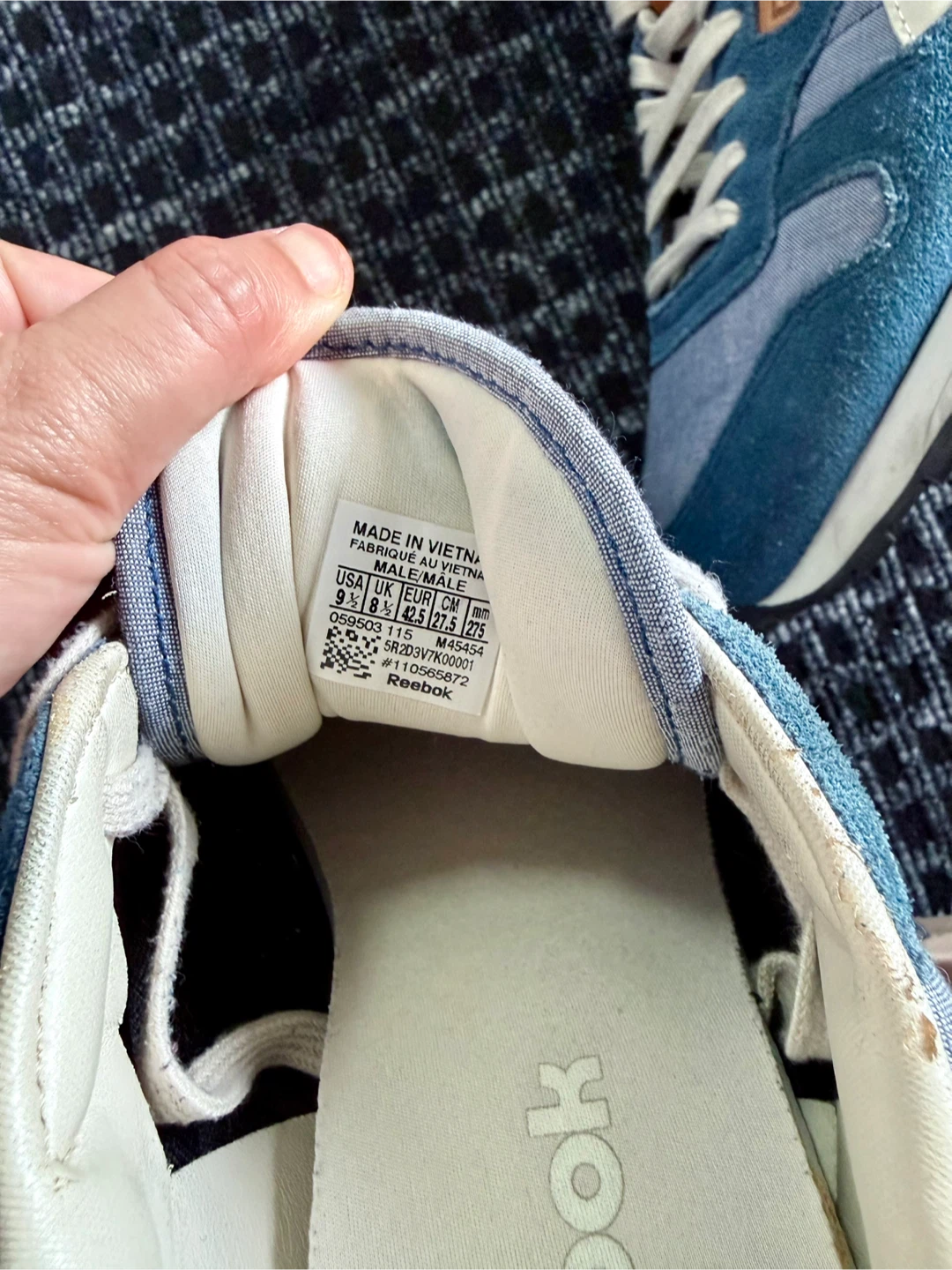 Reebok Classic Blue Suede Sneakers Size 9.5 - photo 2
