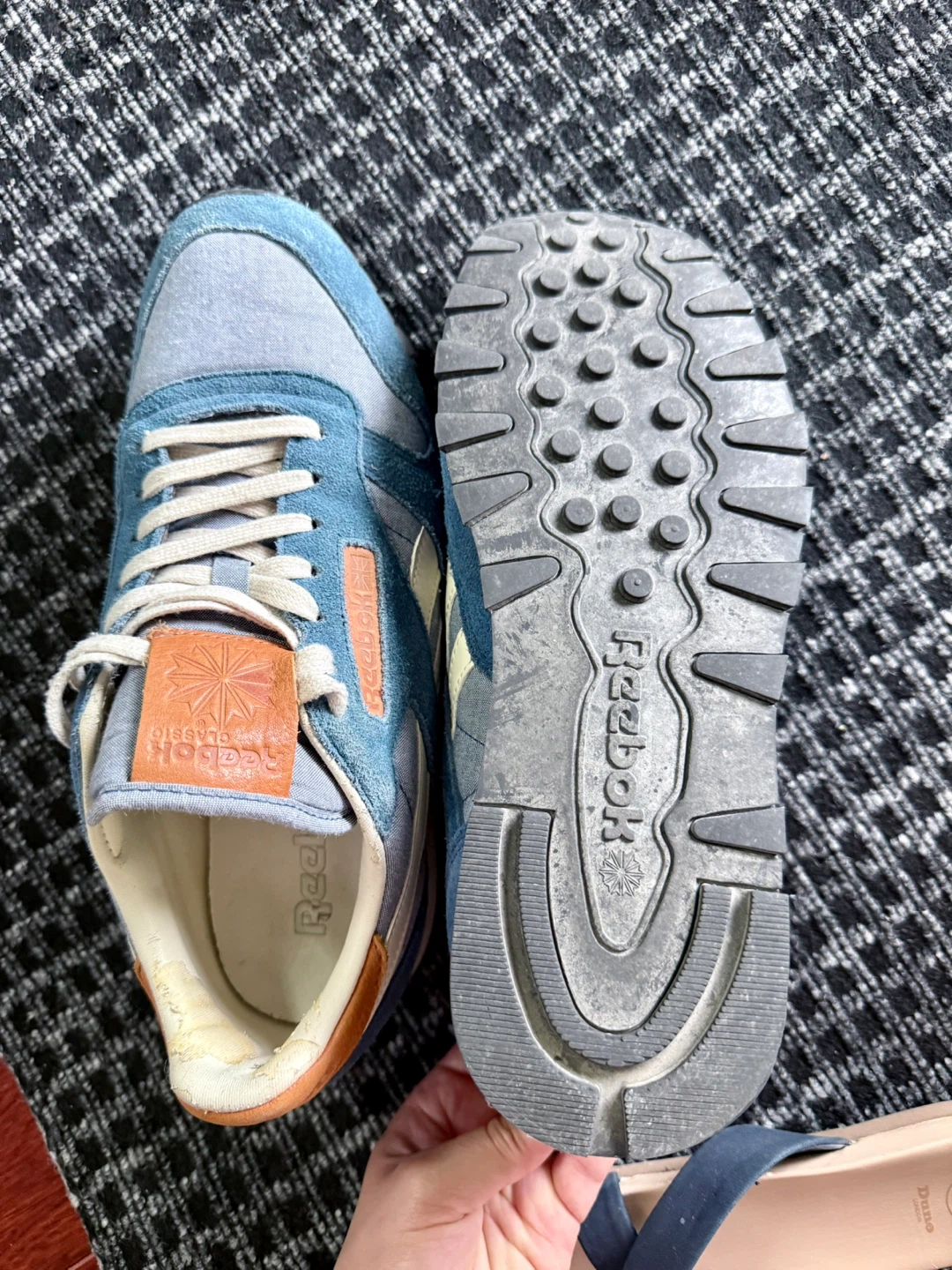 Reebok Classic Blue Suede Sneakers Size 9.5 - photo 5
