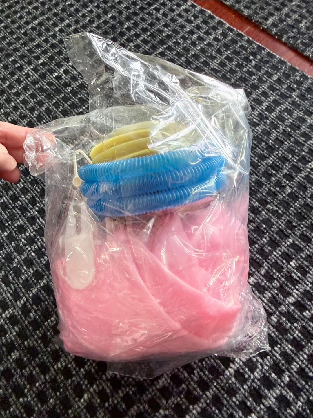 Pink Exercise Ball with Air Pump 55cm - photo 3