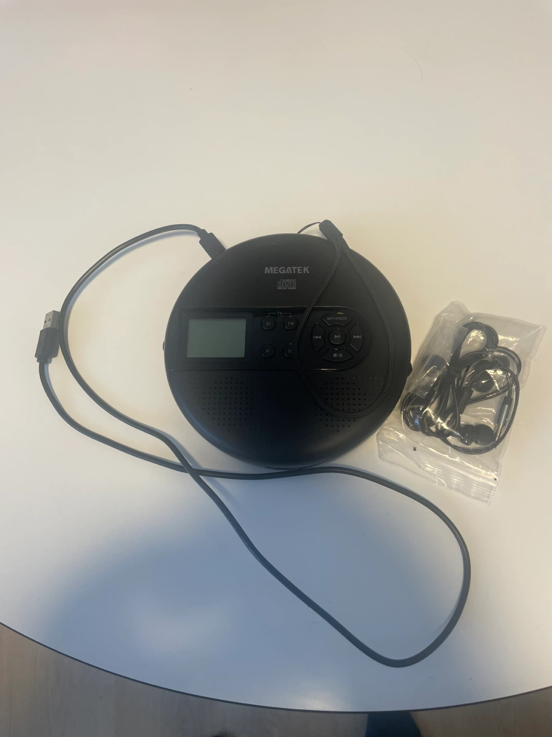 MEGATEK Portable CD Player