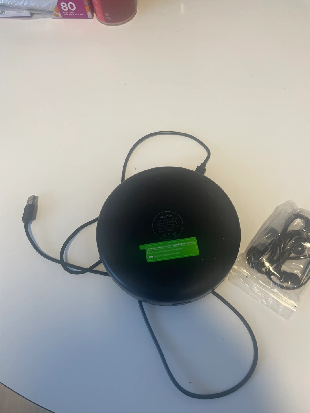 MEGATEK Portable CD Player - photo 2