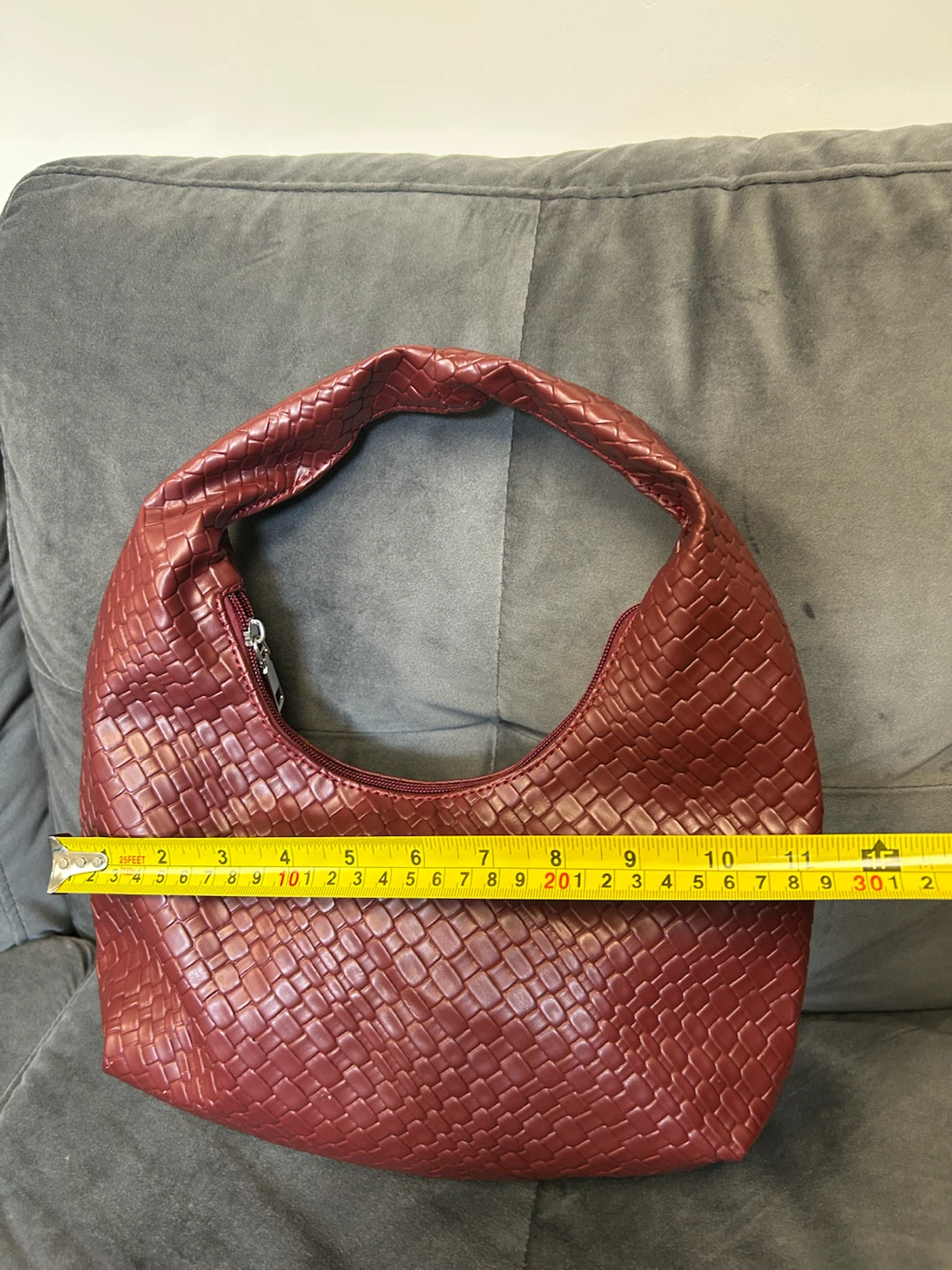 Red Woven Shoulder Bag - photo 5