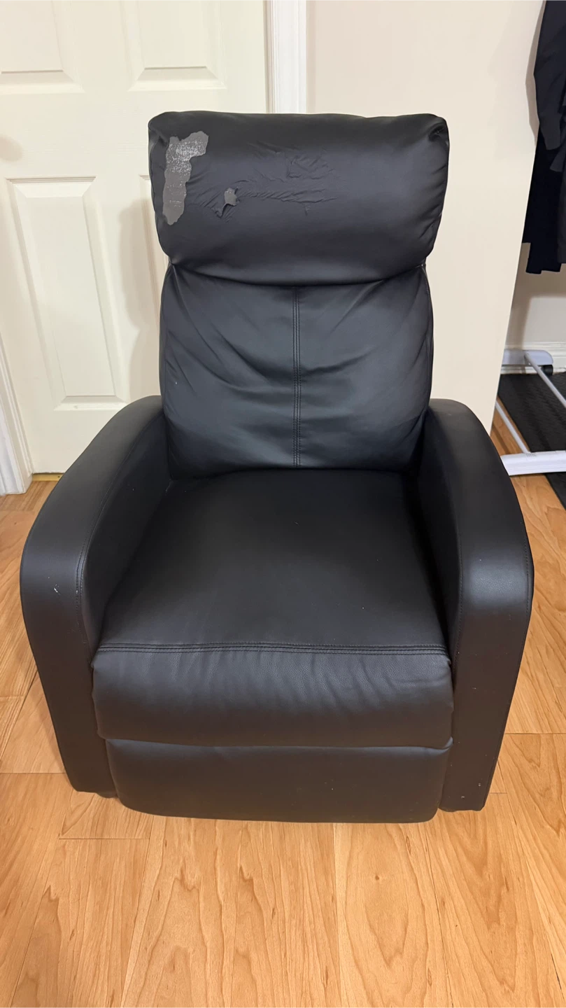 Comfortable 1-Seater Recliner Sofa