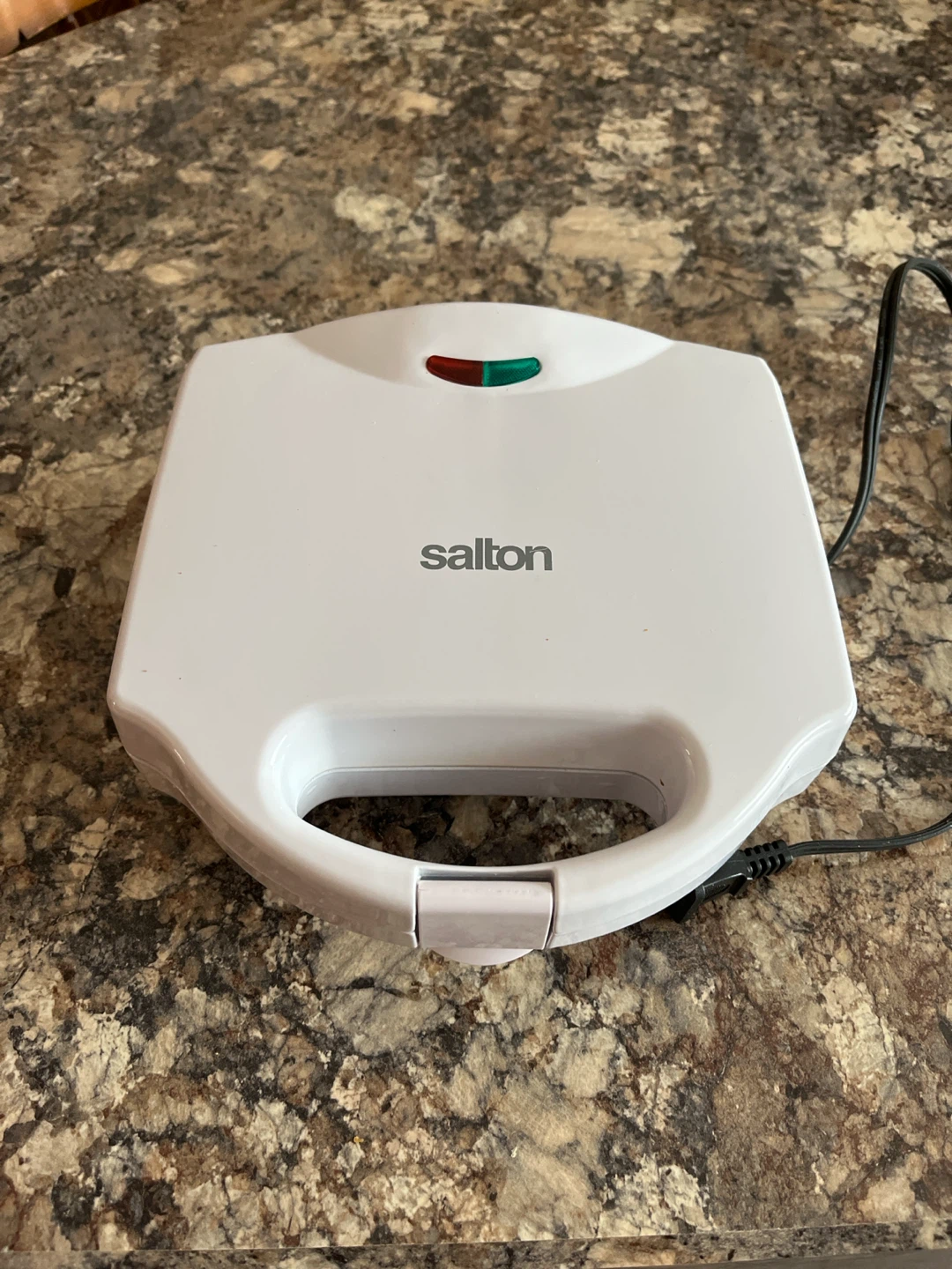 Salton Sandwich Maker