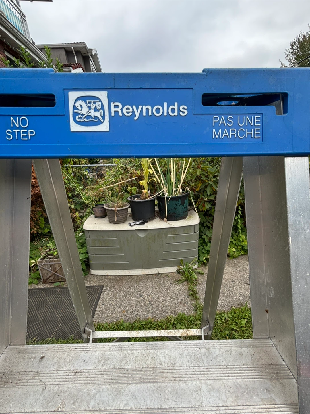 Reynolds 5 step ladder - photo 2