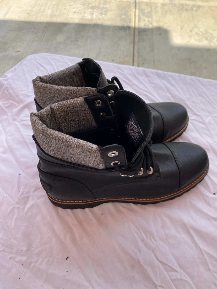 Nautica Black Lace-Up Boots - photo 3