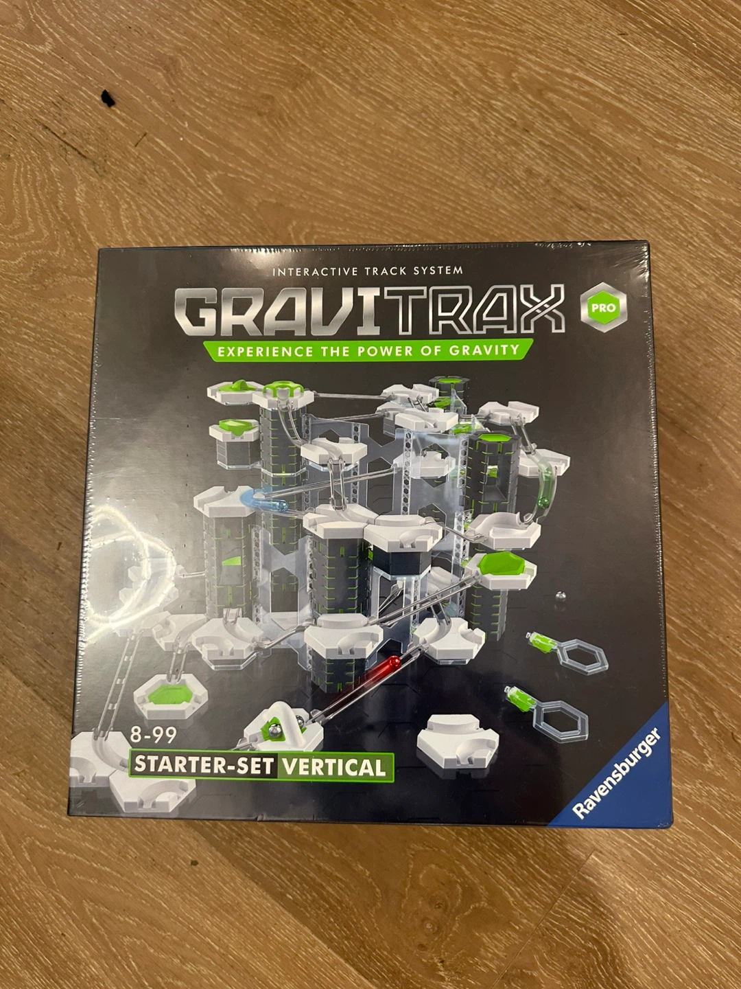 Gravitrax Pro Starter Set Vertical Interactive Track System