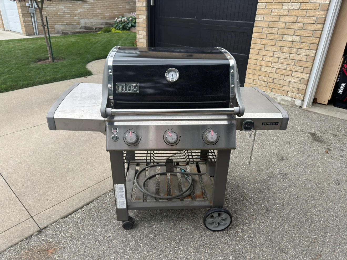 Genesis 2 natural gas barbeque - photo 2
