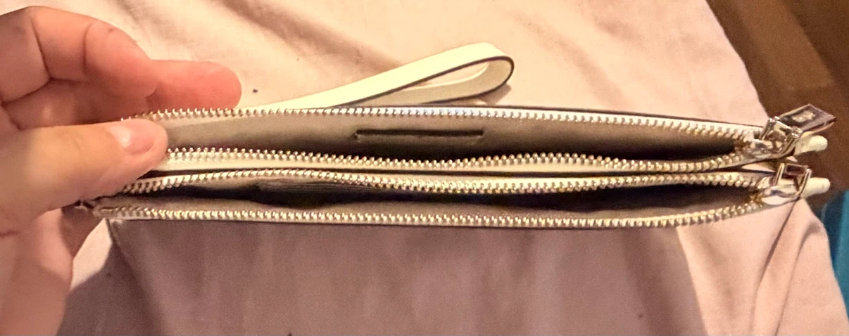 Kate Spade Clutch - photo 2