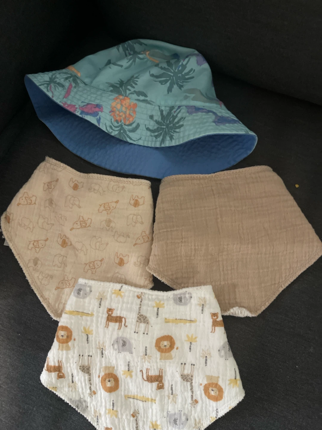 Baby bucket hat and muslin bandana bib set