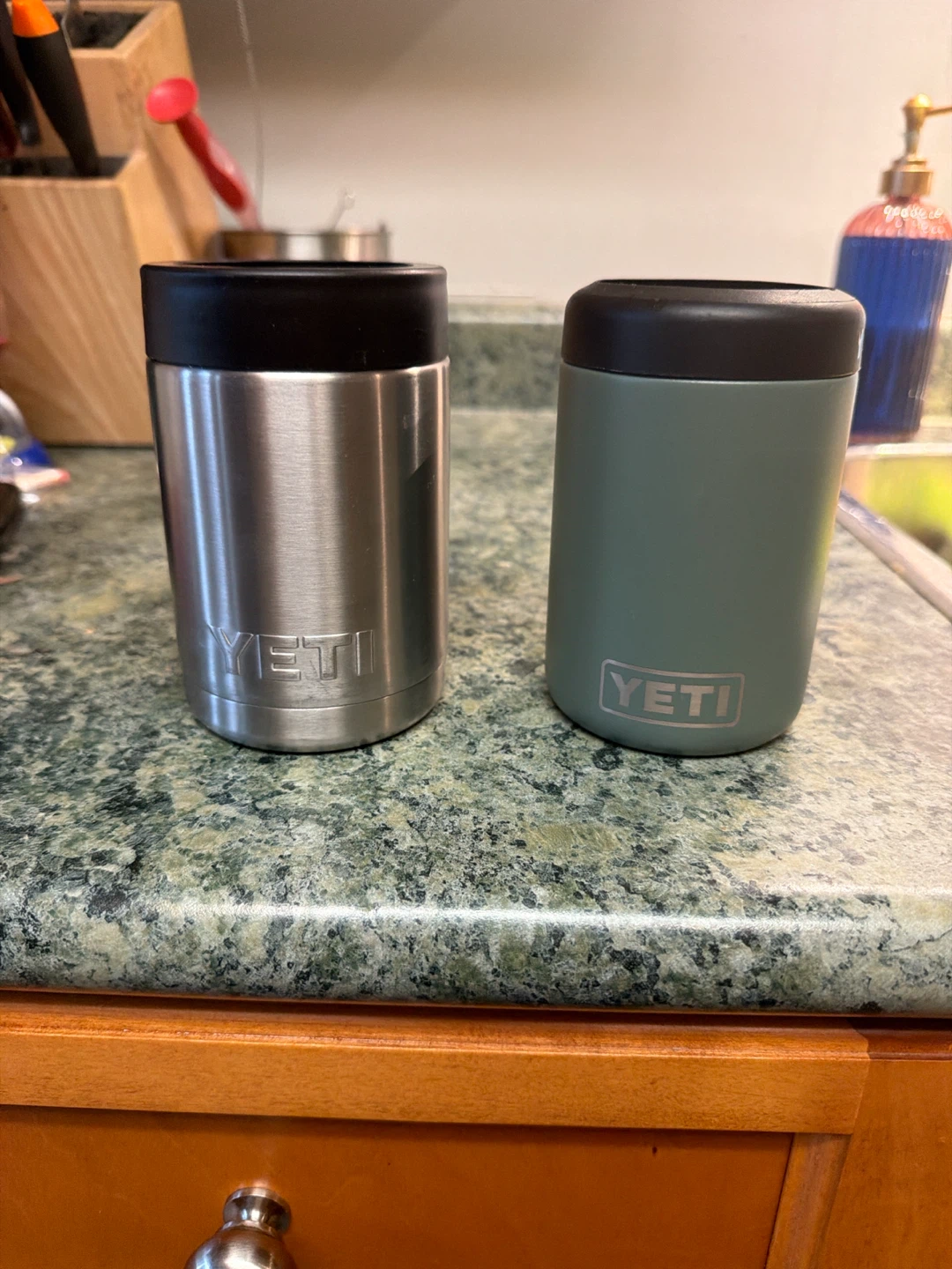 Yeti Rambler Can Insulators - Silver & Green