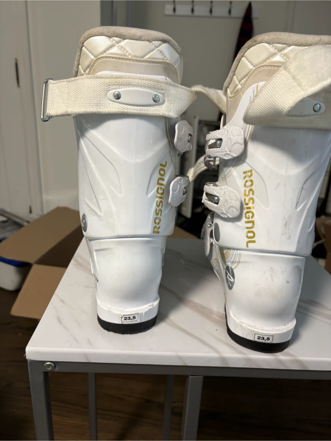 Rossignol ski boots ladies size 23,5 (I’m a size 8)