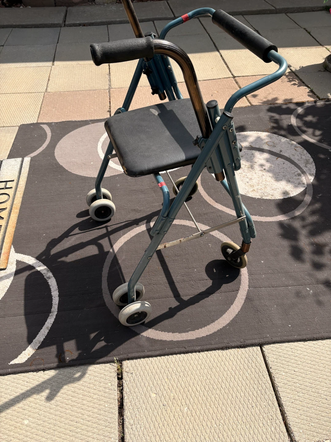 Blue folding walker with seat - photo 3