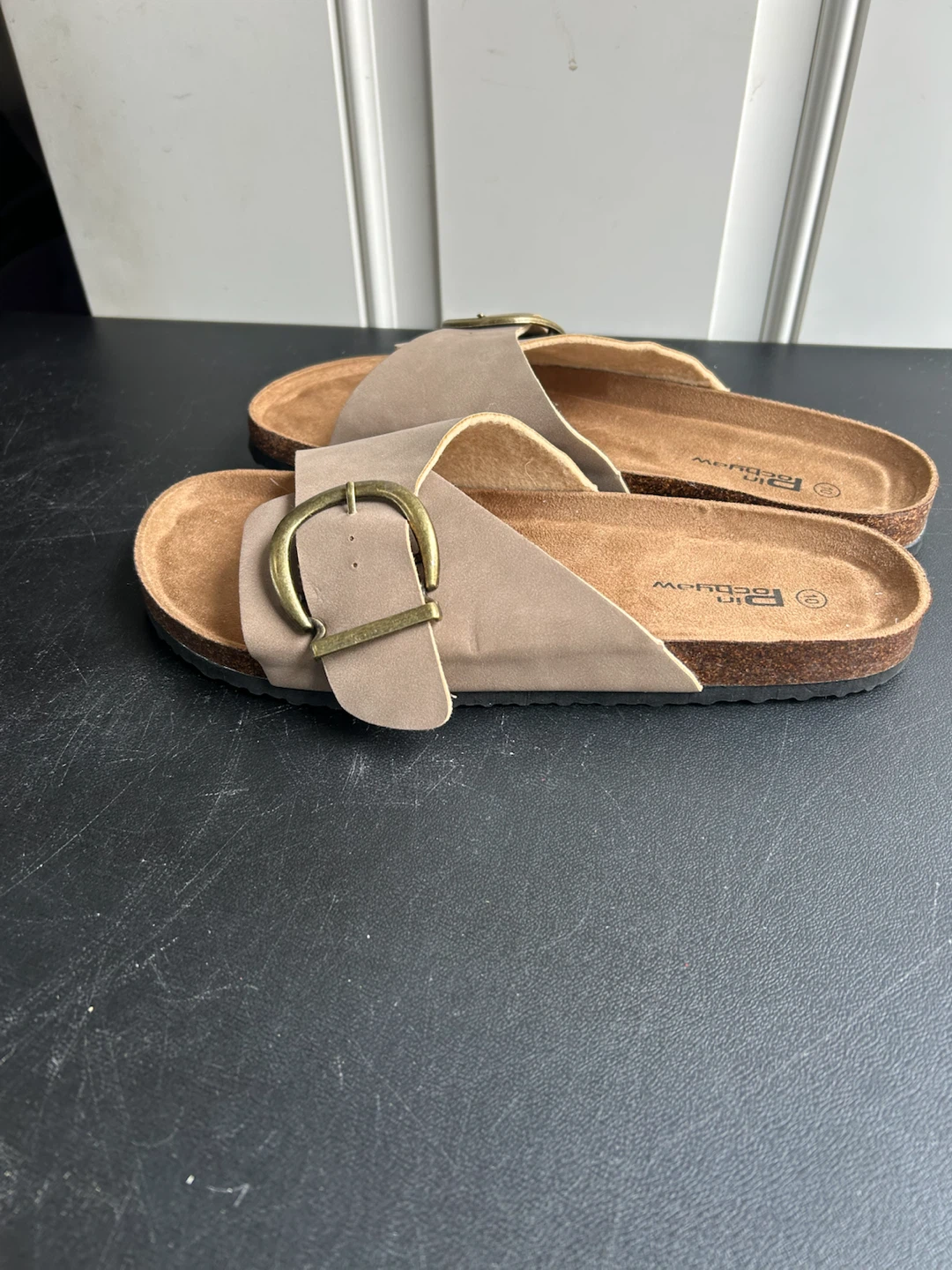 Pin Pochyaw Women's Slides Size 10 - photo 2