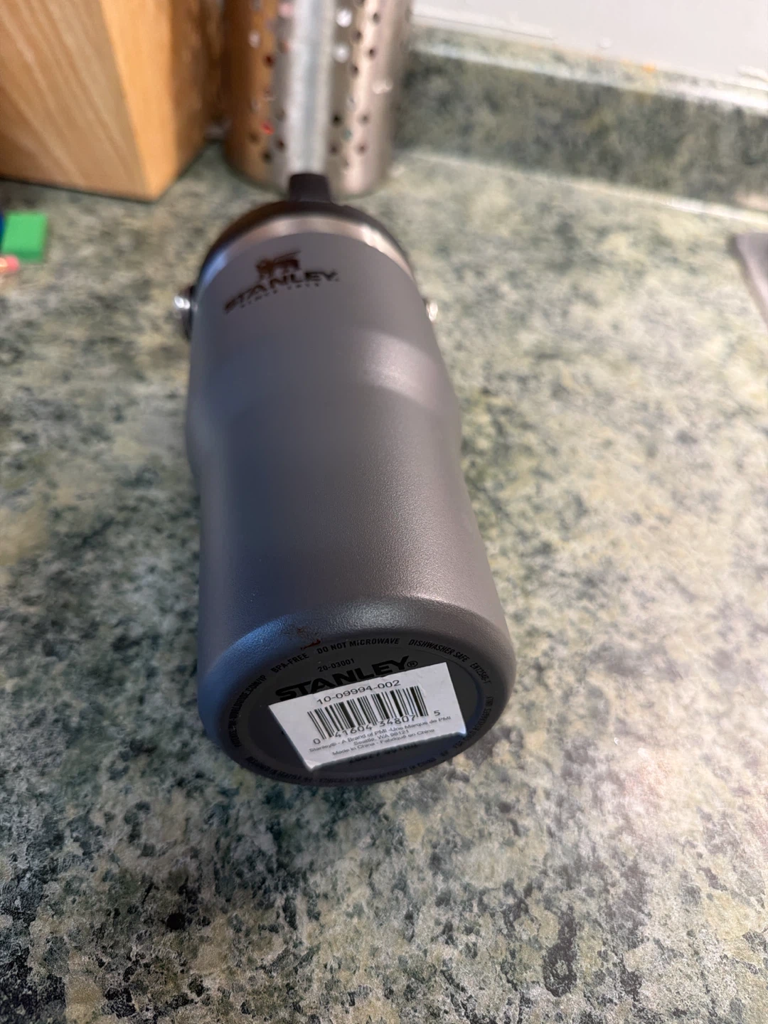 Stanley 20 oz ice flow Tumbler with Straw - photo 2