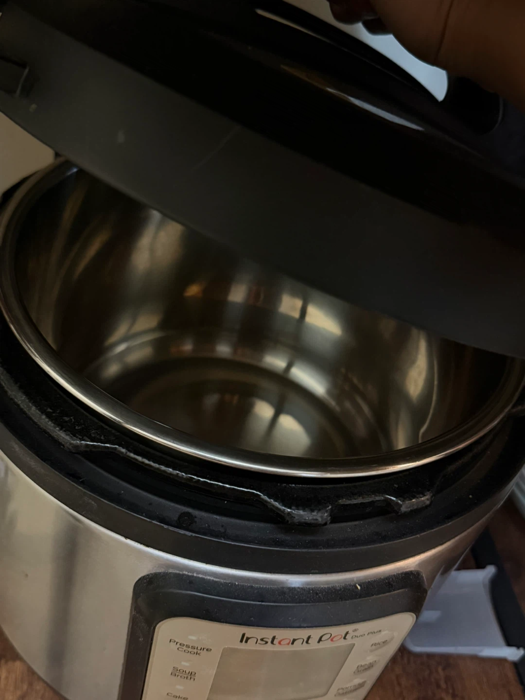 Instant Pot Duo Plus 6-Quart Pressure Cooker - photo 4