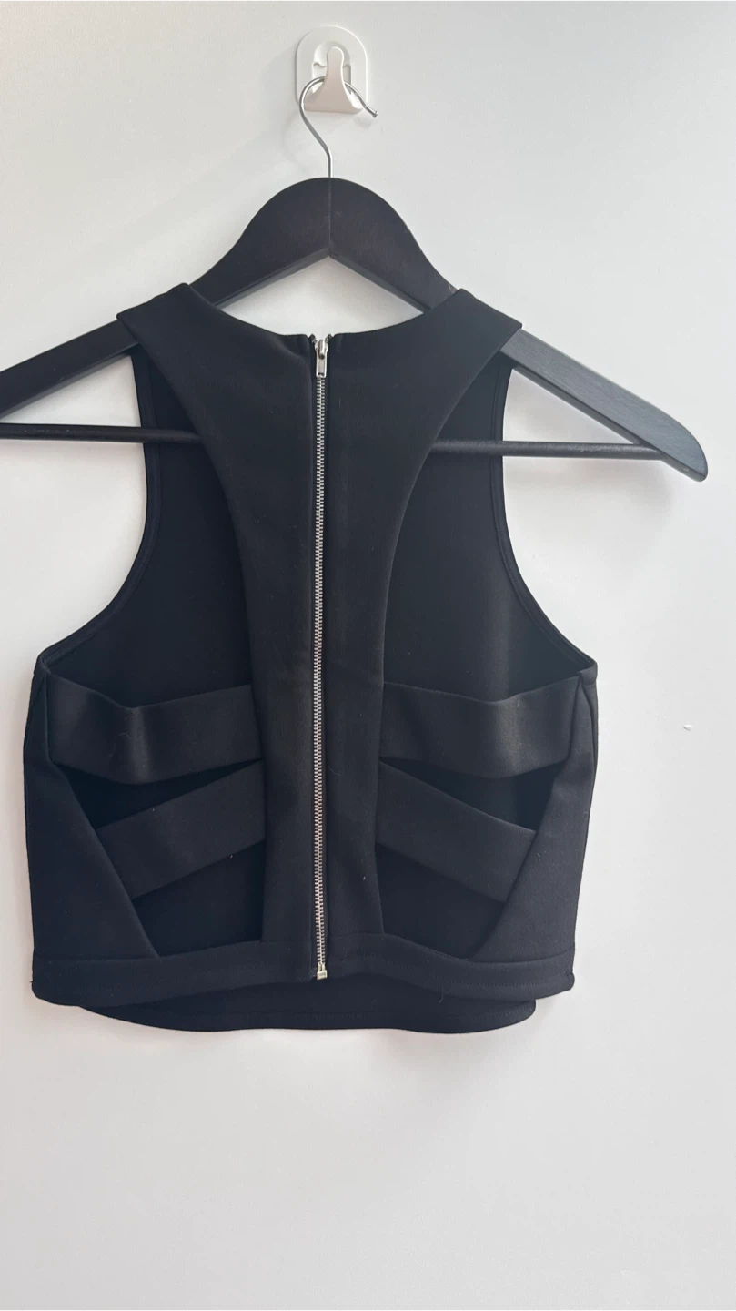 Black Crop Top - photo 2