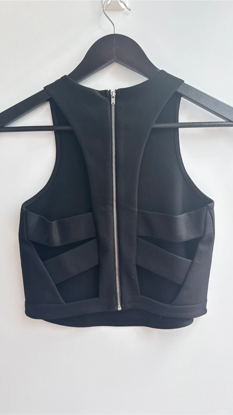Black Crop Top - photo 4