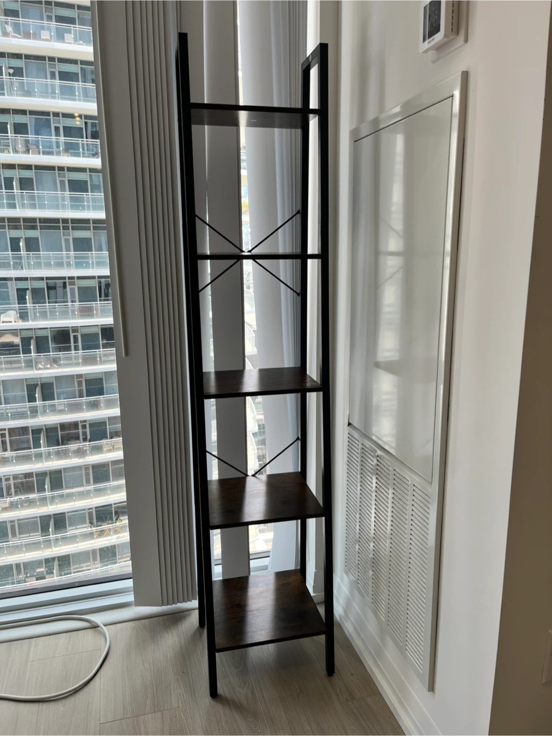 Last Day Sale! Ladder Bookshelf - 5 Tier - photo 2