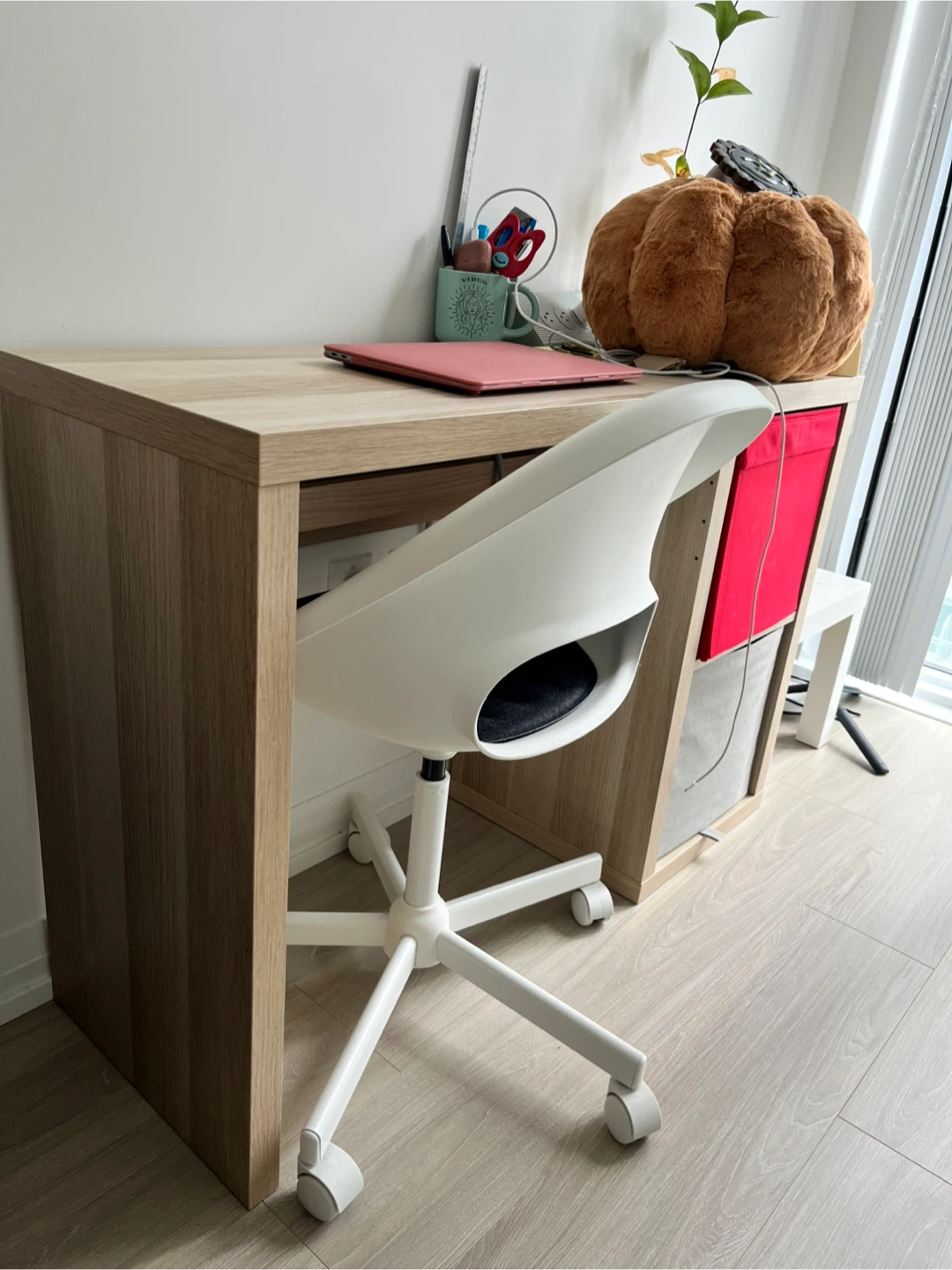 Last Day Sale! Wooden computer desk with storage - photo 3