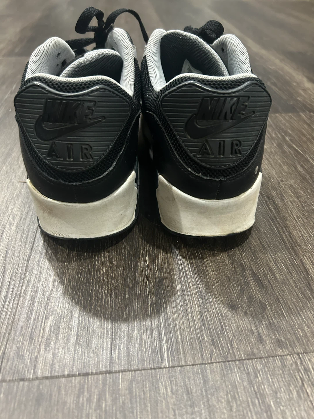 Nike Air Max 90 Shoes (Size 8) - photo 3