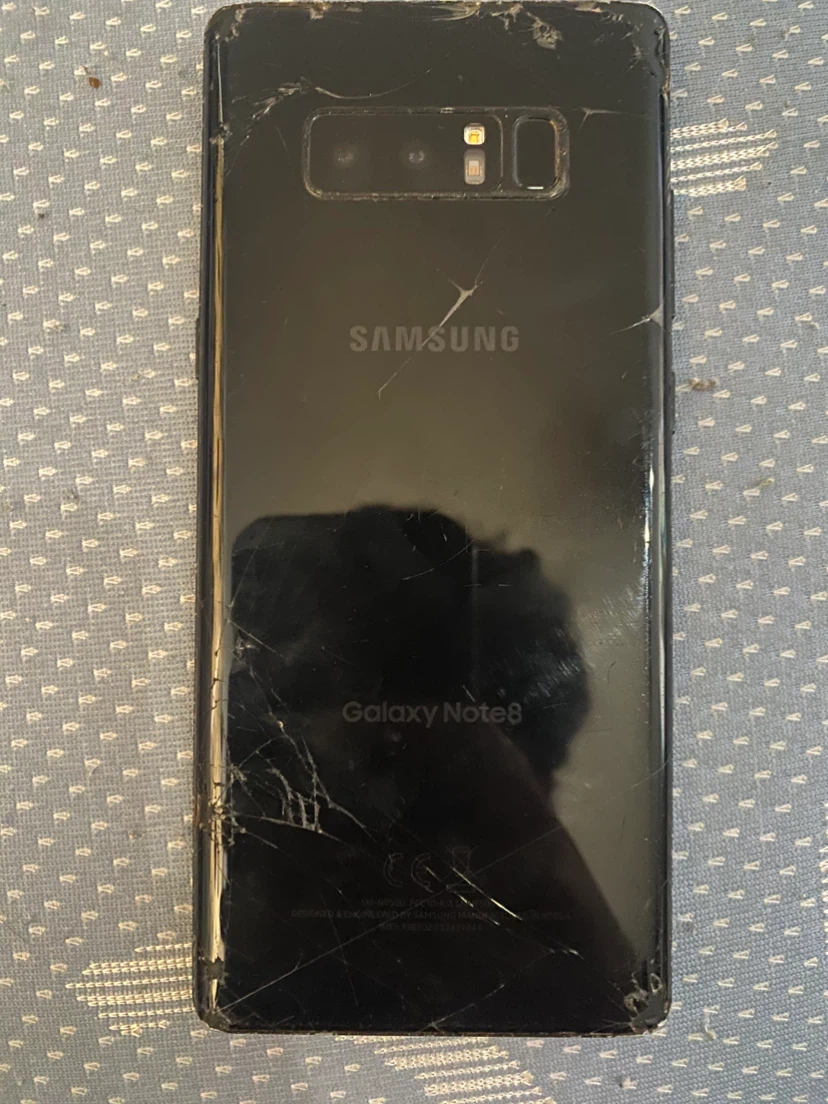 Samsung Galaxy Note 8 - photo 2