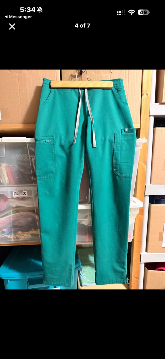 FIGS Teal Scrub Top and Pants Set Size XS - photo 2