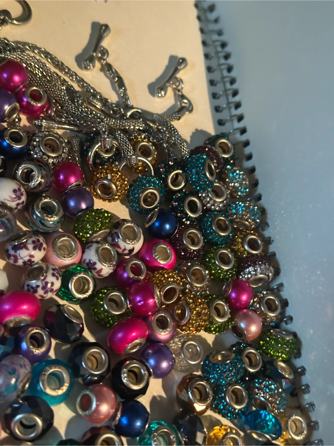 Huge pile of glass charms and bracelets - photo 3