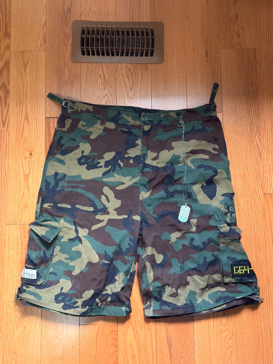 Camouflage Convertible Cargo Pants/Shorts - Size XL - photo 2