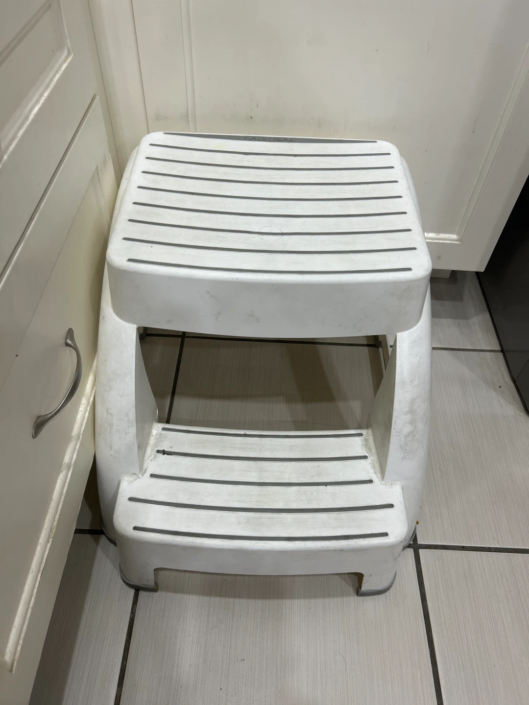 White 2-Step Plastic Step Stool