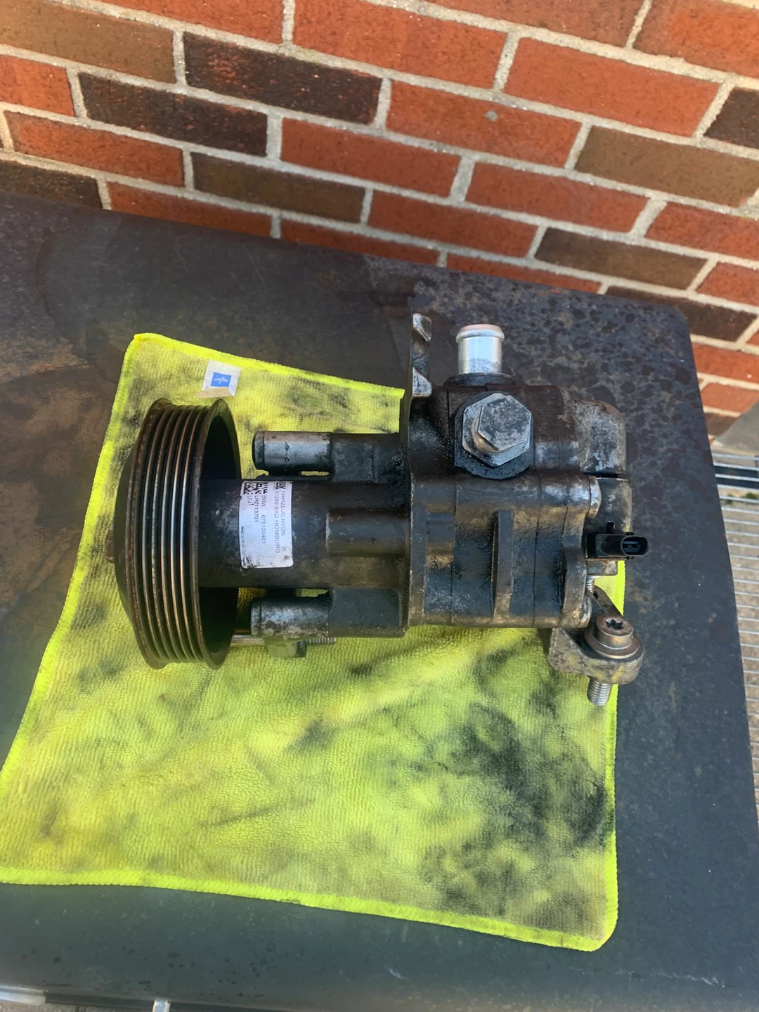 BMW X5 Power Steering Pump