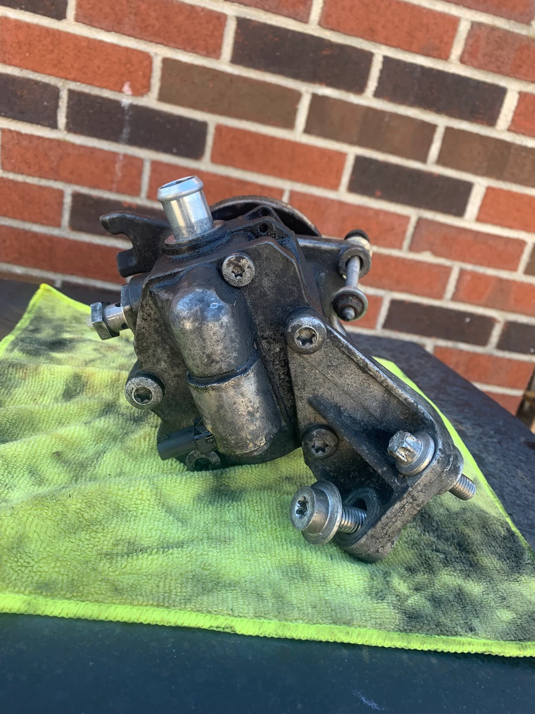 BMW X5 Power Steering Pump - photo 4