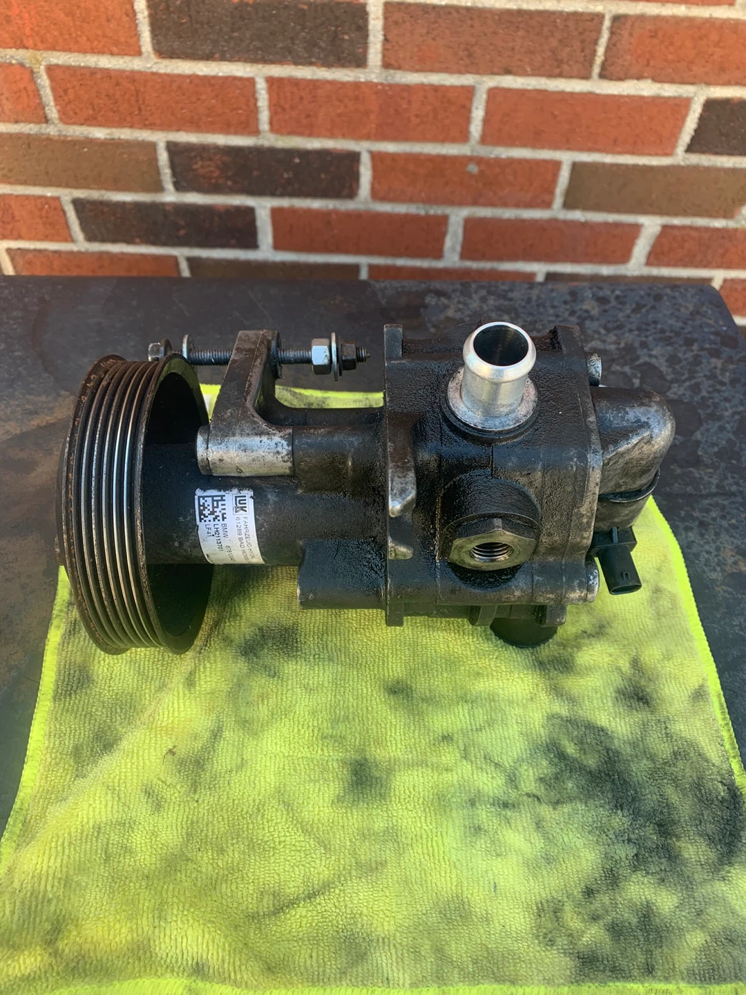 BMW X5 Power Steering Pump - photo 5