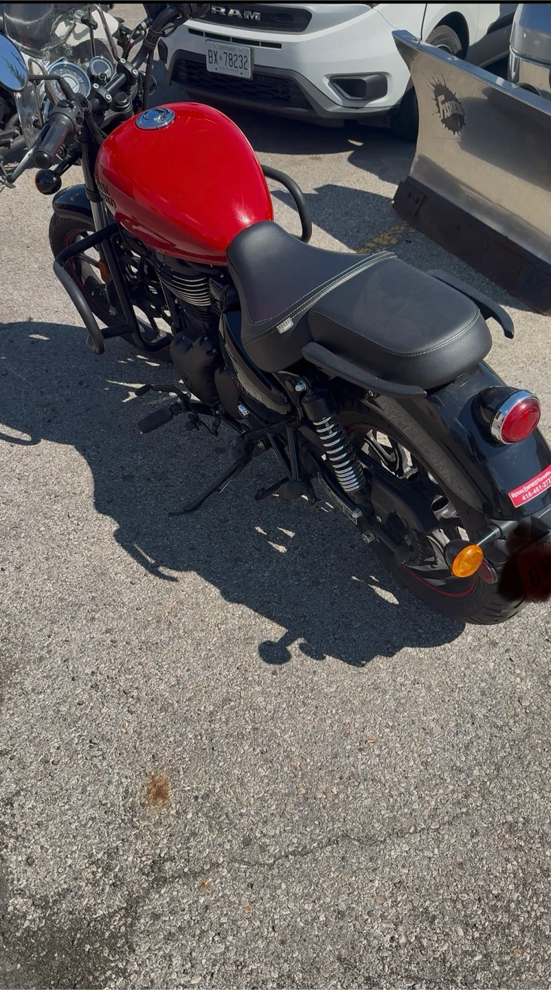 Royal Enfield Meteor 350 Red - photo 3