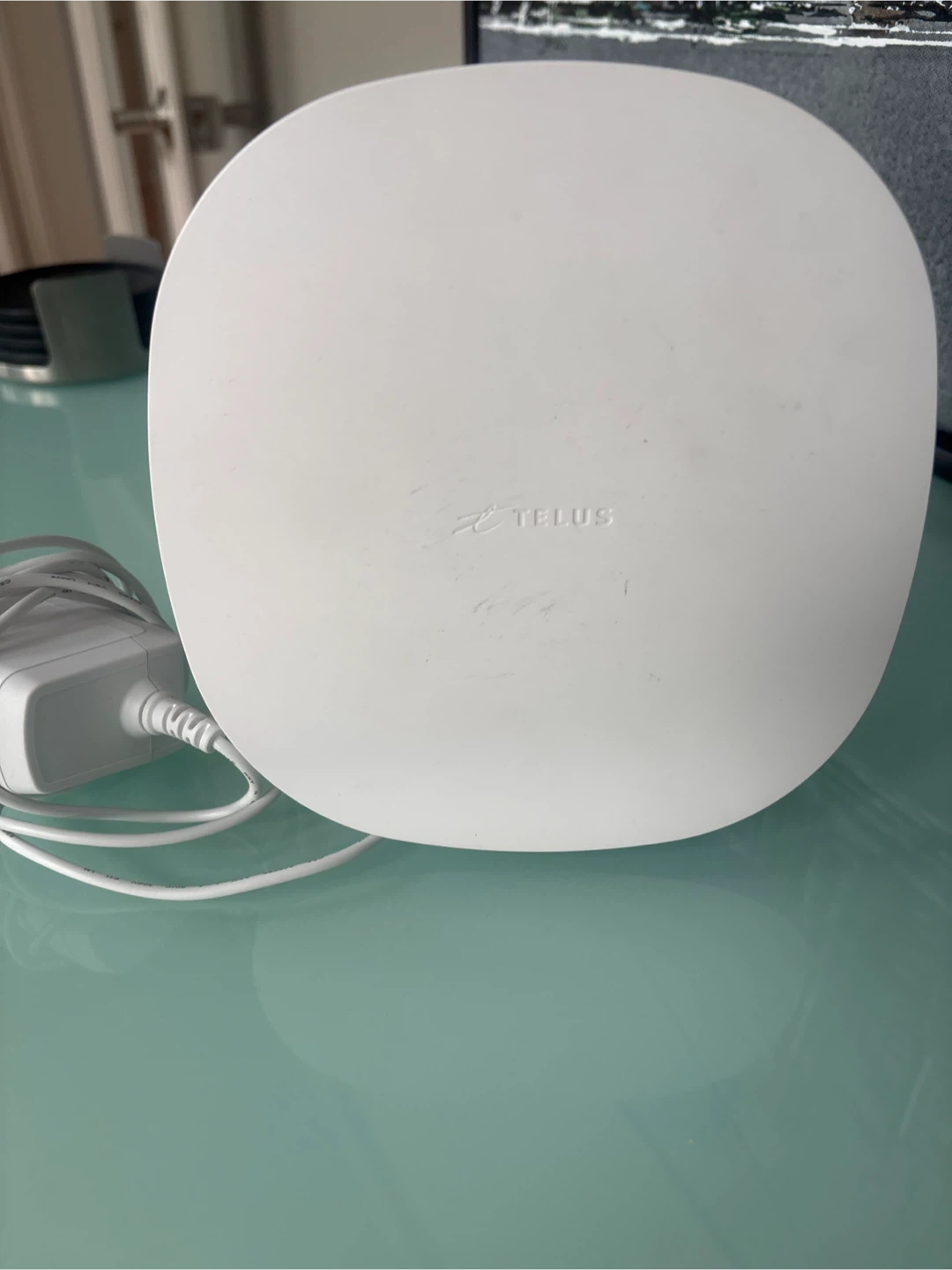 TELUS Wi-Fi Booster Model DWS x3