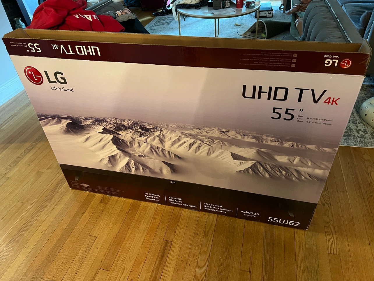 LG 55" UHD 4K Smart TV (Model 55UJ62) - photo 3