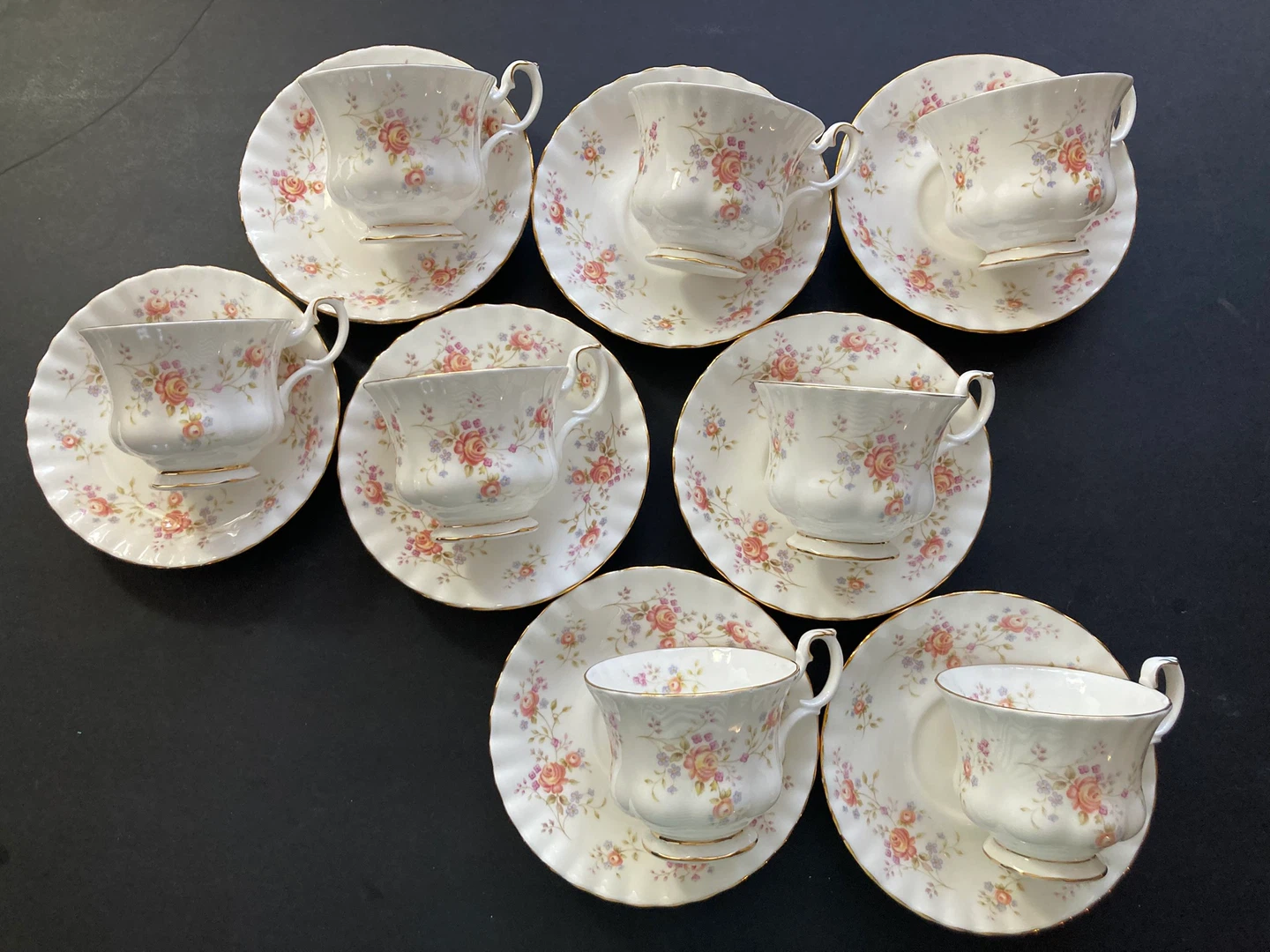 Set of 8 Royal Albert Teacups and Saucers
