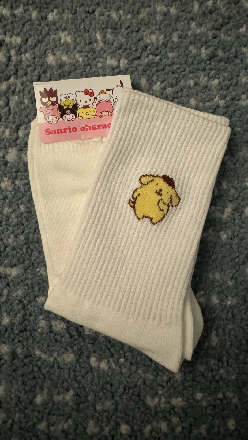 Official Sanrio: pompompurin socks merch