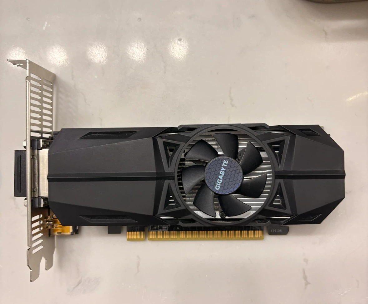 Gigabyte Nvidia GTX 1050 OC 2gb lp gpu graphics card