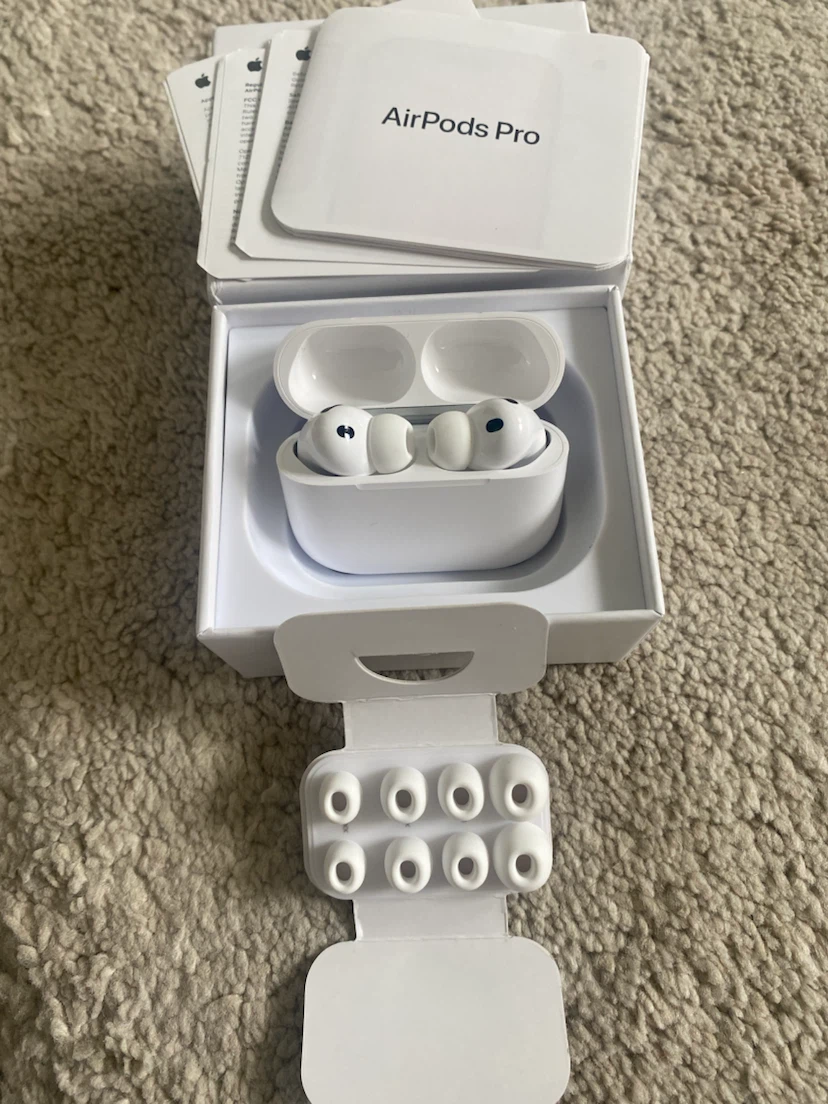Apple AirPods Pro 3 - photo 4