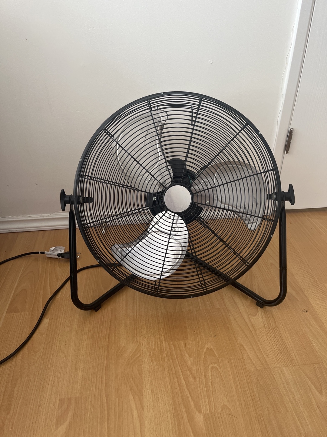 Black Metal Floor Fan
